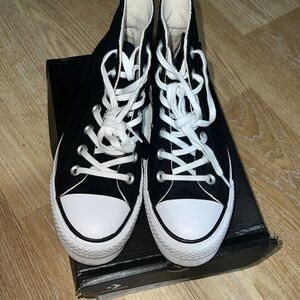 Platform converse